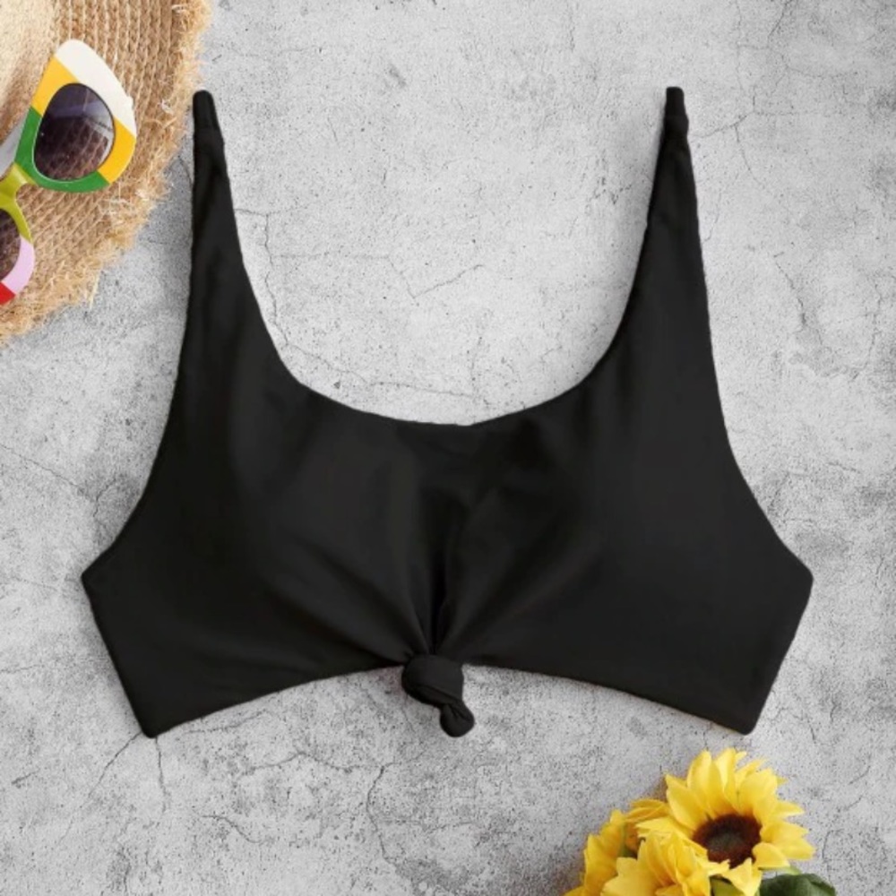 ZAFUL knotted scoop next bikini (Med. New w/ tags)